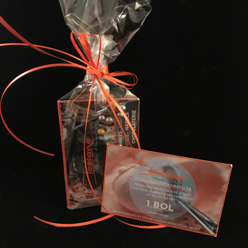 Waardebon 1 bol ijs feestelijk verpakt